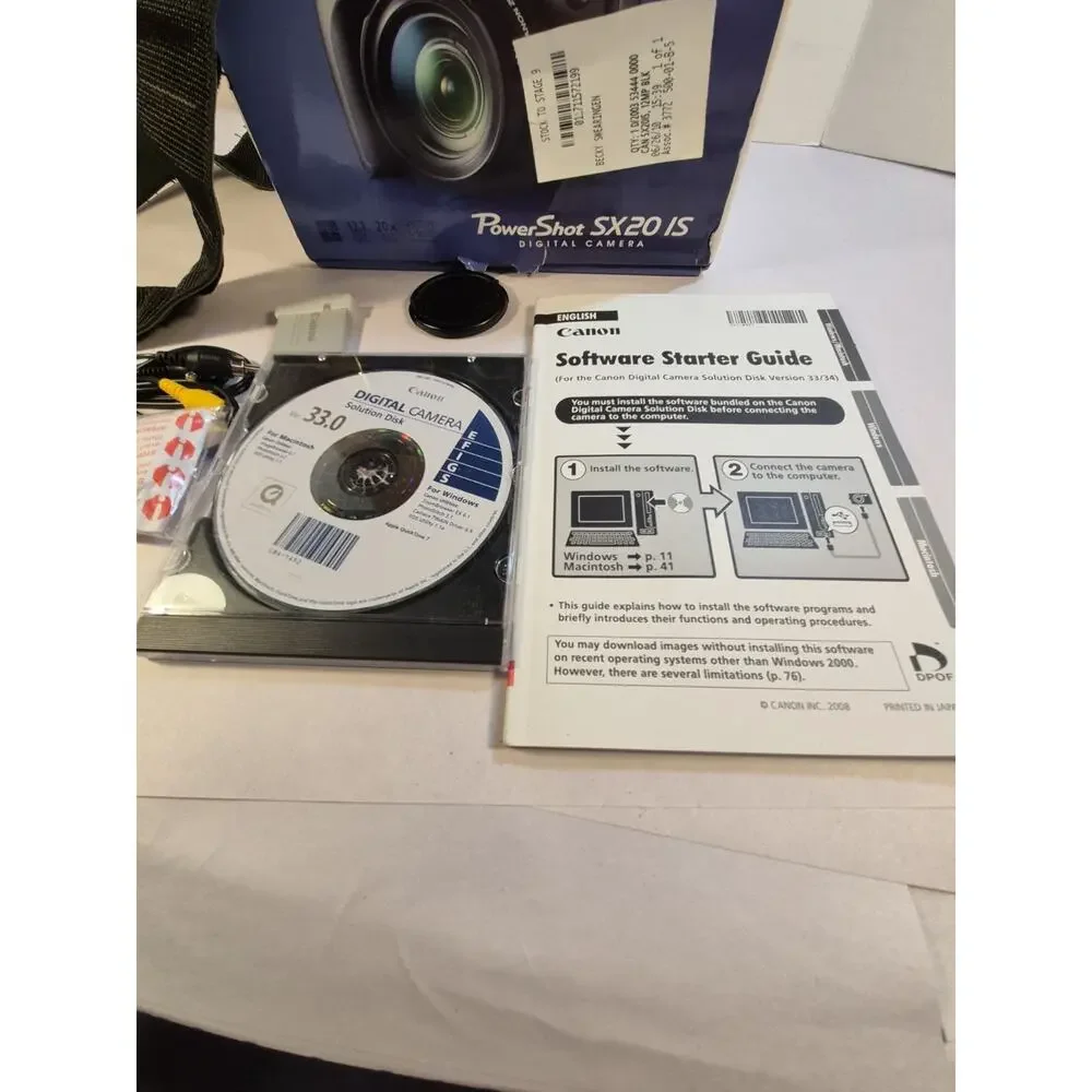 Canon PowerShot SX20 IS 12.1 MP Digital Camera Memory Card + Extras